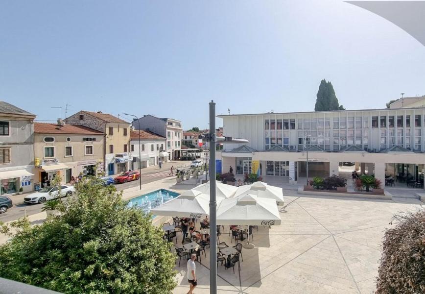 Bella Apartment Umag Eksteriør billede
