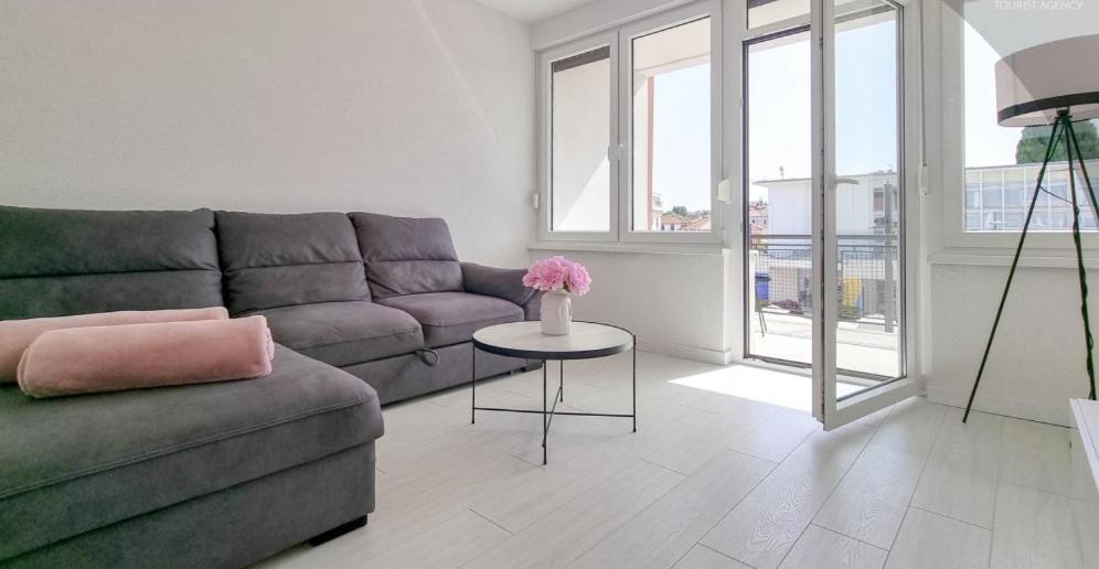 Bella Apartment Umag Eksteriør billede